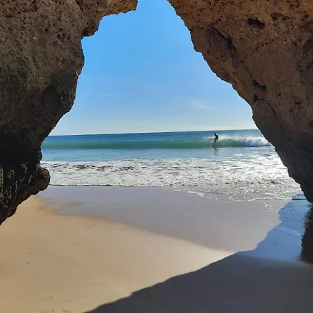 شقة Da Rocha Beach, Amazing 180m Sea View